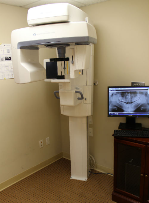 Panoramic dental X-ray machine for patients in Milford, CT and West Haven, CT to see the dentist