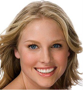 Model with pretty teeth that we did not do dental treatment on